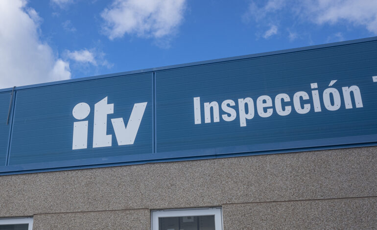  La edad media de los coches en España alcanza los 14,5 años: AECA-ITV alerta del riesgo para la seguridad vial