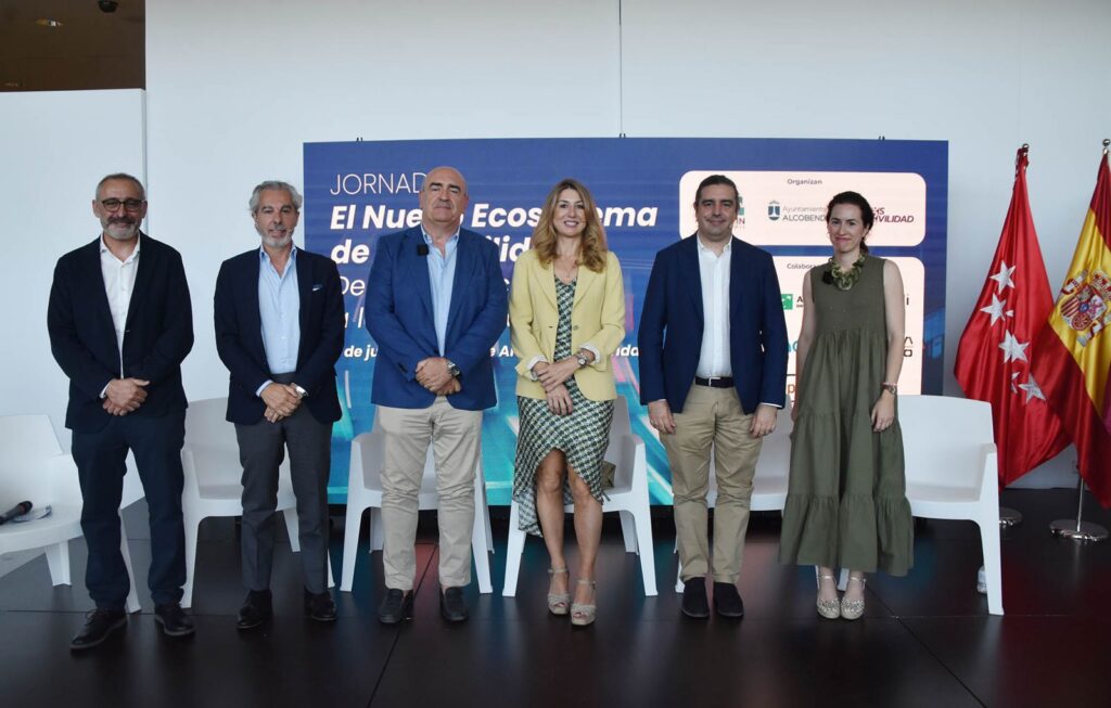Mesa expertos: Infraestructuras para la nueva movilldad
